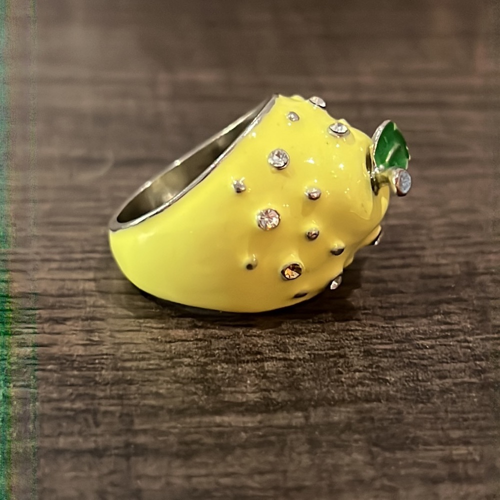 Fun Cocktail Ring! - image 5